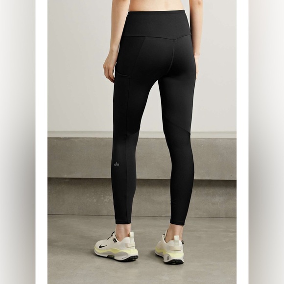 Airlift ribbed stretch 7/8 leggings - Picture 2 of 4